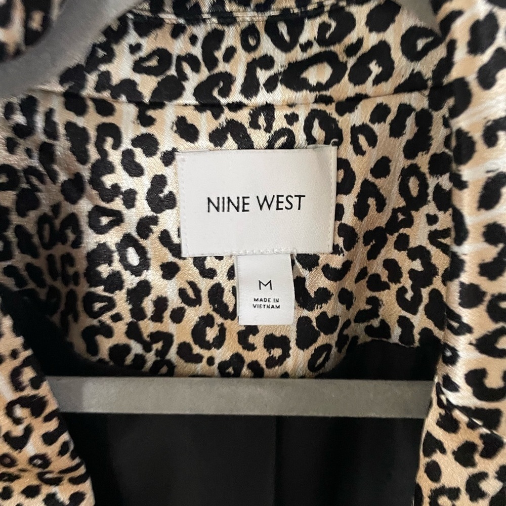 Nine West Black and Cream Leopard Satin Blazer Medium - Picture 2 of 3